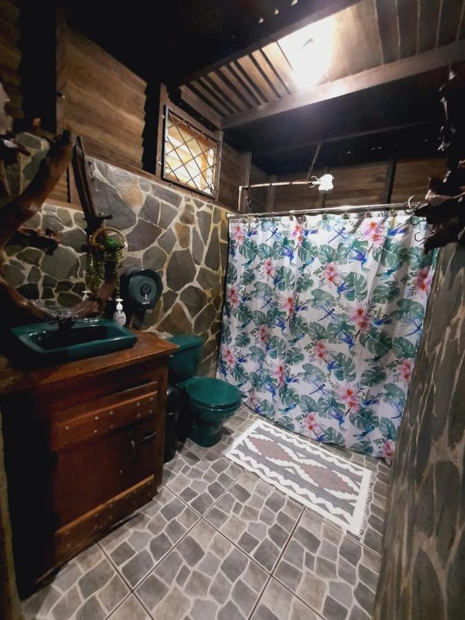 Cabanas Montanas Del Tenorio Rio Celeste Exteriör bild